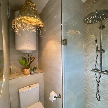 Casita Blanca, Beautiful House With Sea View ネルハ
