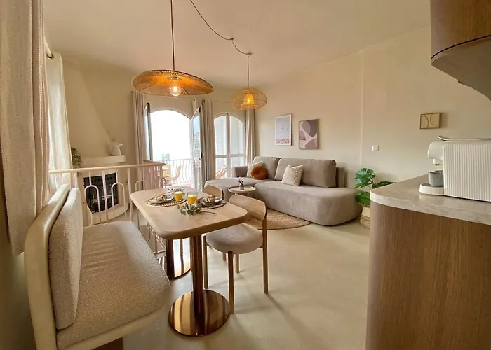 Casita Blanca, Beautiful House With Sea View